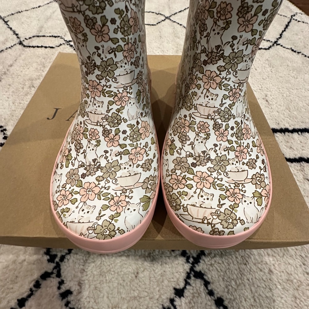 Jamie Kay boots BOGS Ugg 2Y - Picture 2 of 11